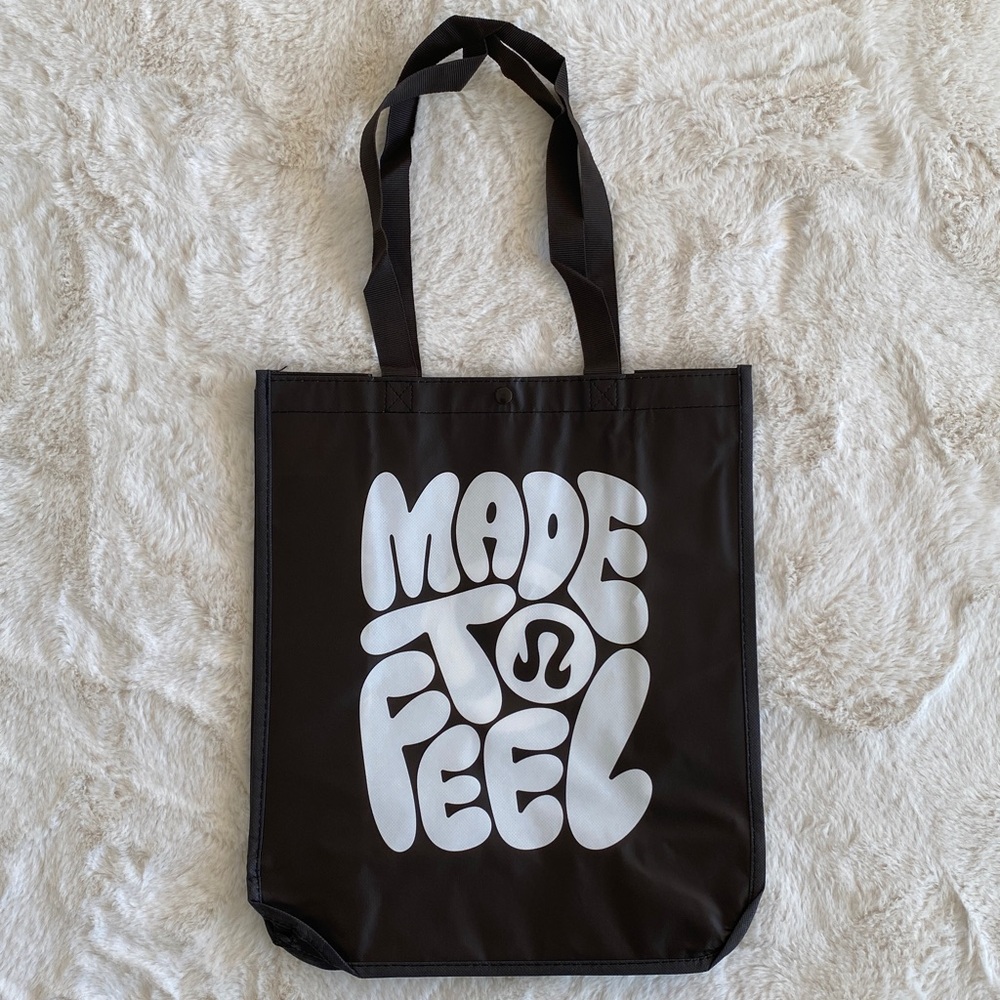 ❤️ Lululemon Limited Edition Brand New Logo Tote Bag